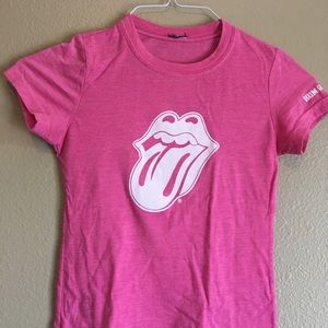 Ladies’ Rolling Stones fitted tee in pink